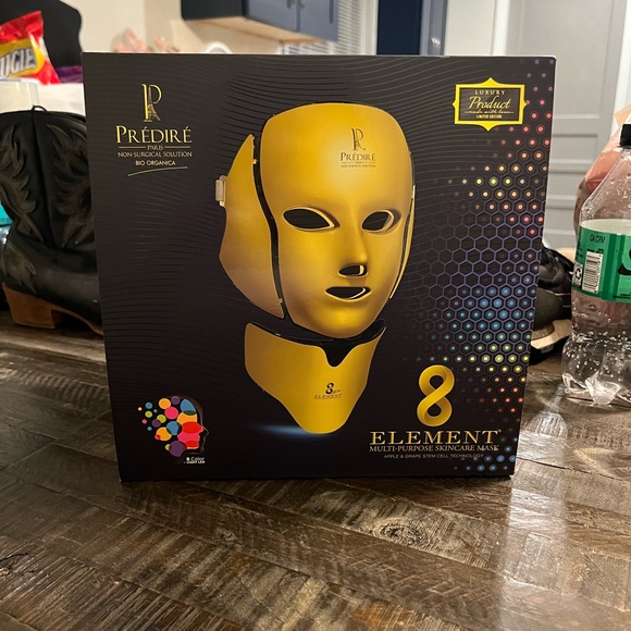 Predire Paris 8 Element Multi-Purpose Mask (GOLD)Non-Surgical Solution NIB